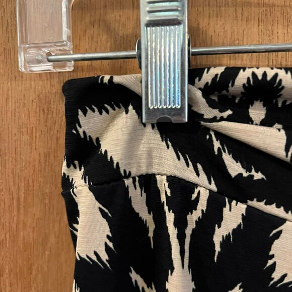 🐻Size S - Fashinomics - Black and Tan Dress Pants - Picture 3 of 7